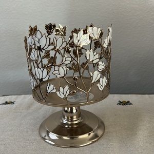 Bath and Body Works Floral Candle Holder